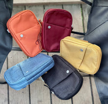 Endeavor Pouch Cross Body Purse