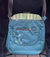 Jaunt Cross Body Bag Mint