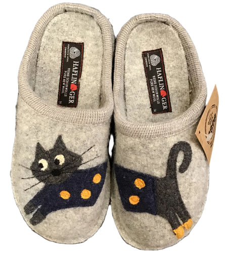 Felted Haflinger Slippers with kitty grey with black cat by haflinger
