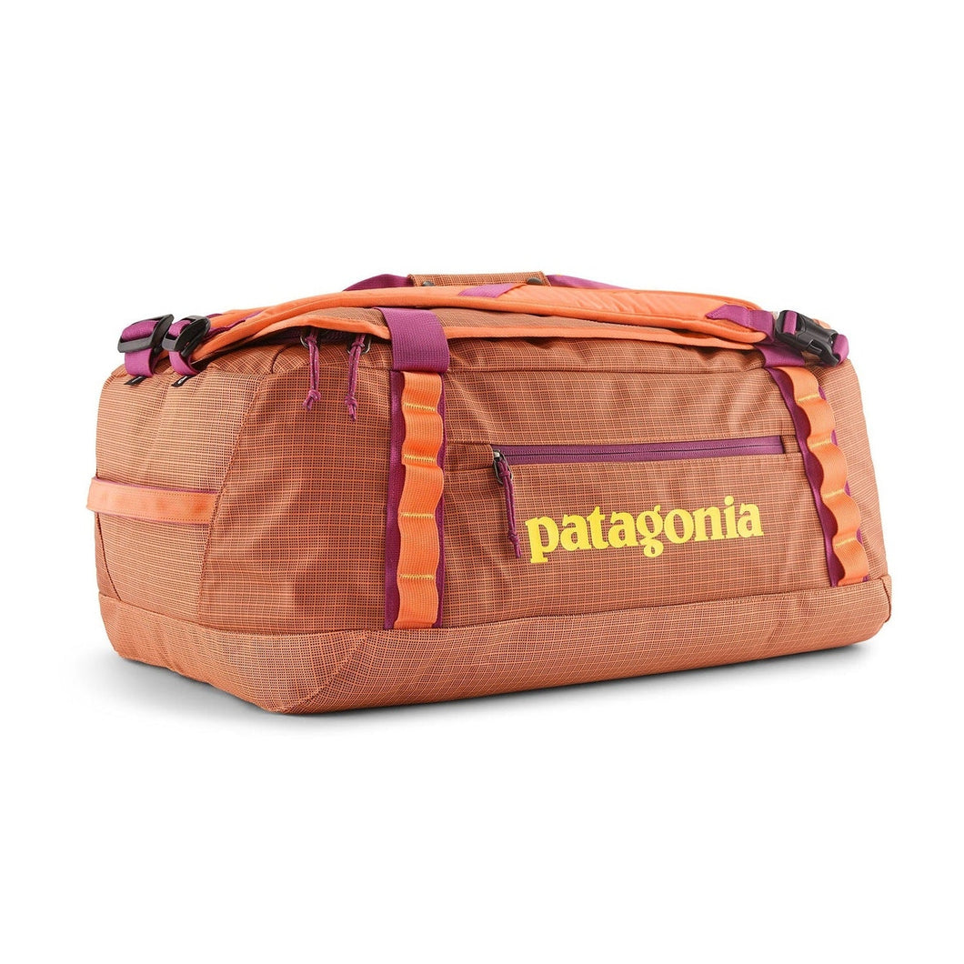 Black-hole-duffle-peach
