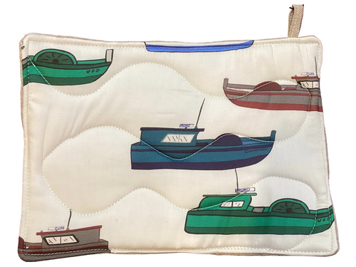 Bowpicker-boats-fishing-maritime-hot-pads