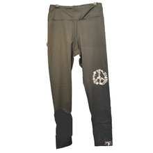 Cordova-alaska-peace-fish-leggings-black