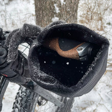 Single-track-bicycle-bar-pogie-v2-mitt-winter