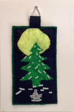 Small-art-note-card-felt-winter-night-ornament