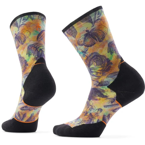 Women_s-merino-wool-crew-sock-trail-run-neature-floral
