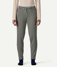 Women_s-r1-pant-gray-fleece