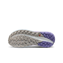 Women_s-roam-running-shoe