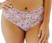 Women_s-underwear-pink-floral
