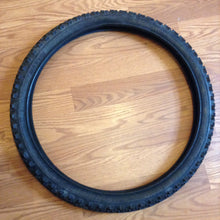 24" Traction Tire